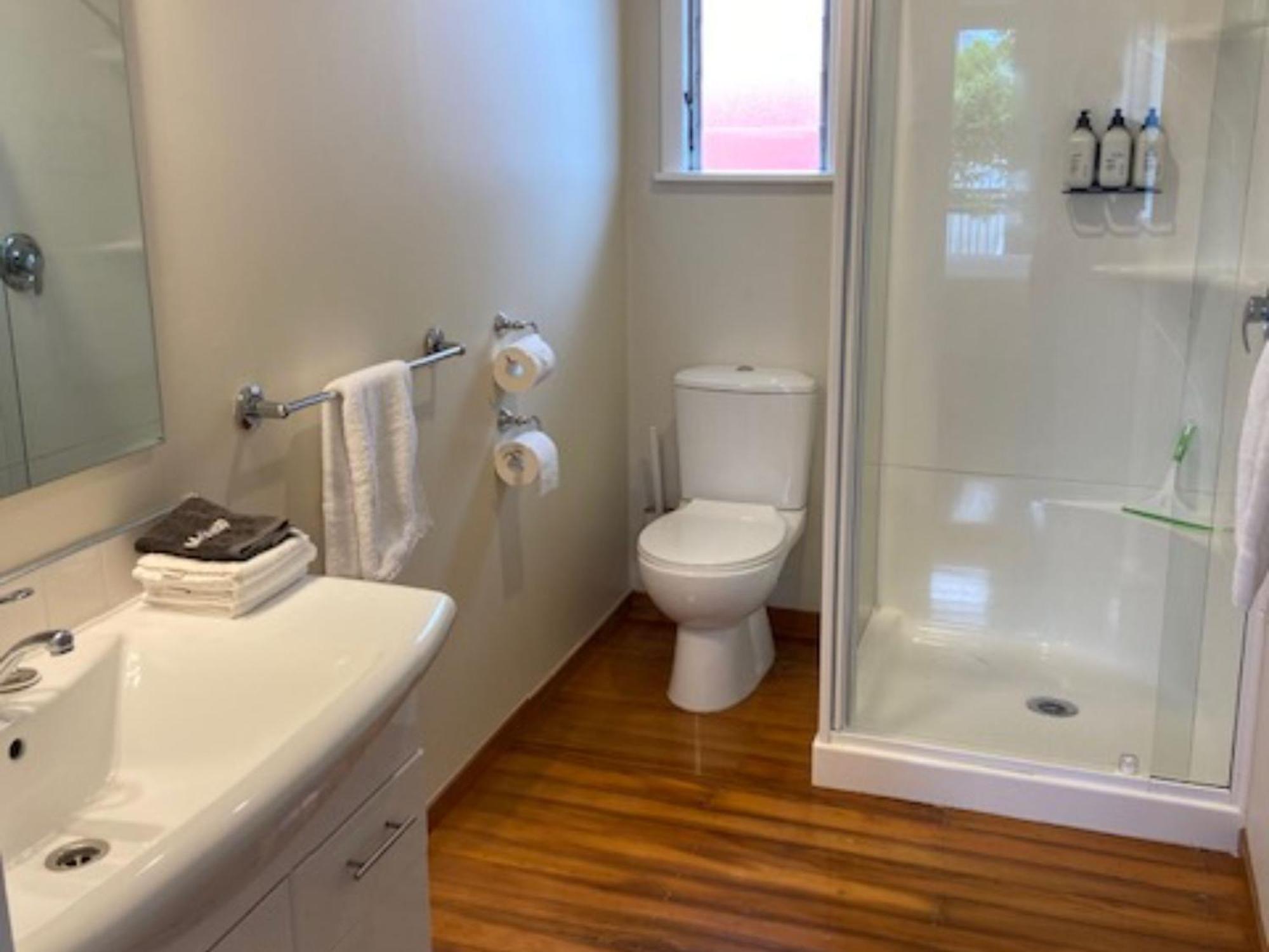 Balmoral Motel 3*